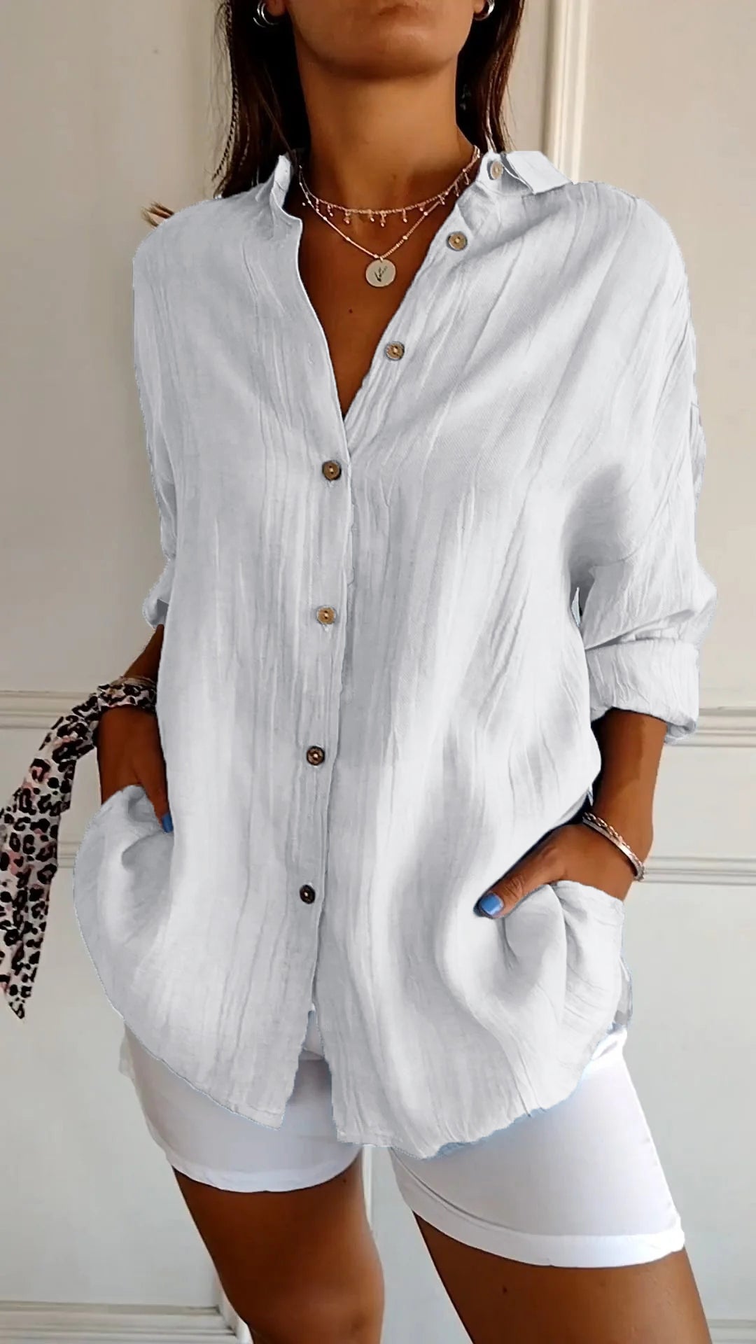 Elegant ladies' shirt