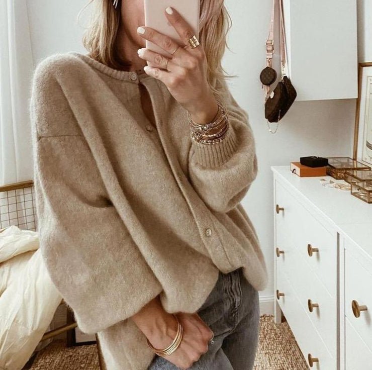 Oversized Buttoned Cardigan