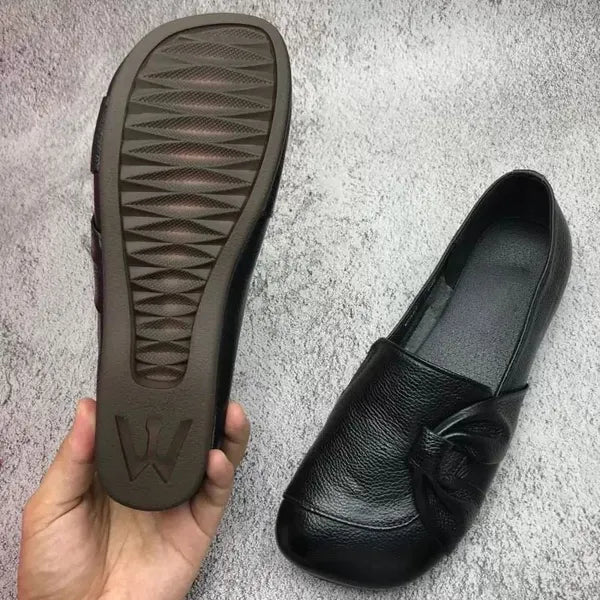 Women's leather shoes with soft sole and non-slip surface