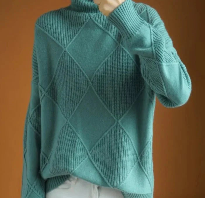 Ribbed Turtleneck Sweater – Geometric Knit Pattern for Casual Elegance