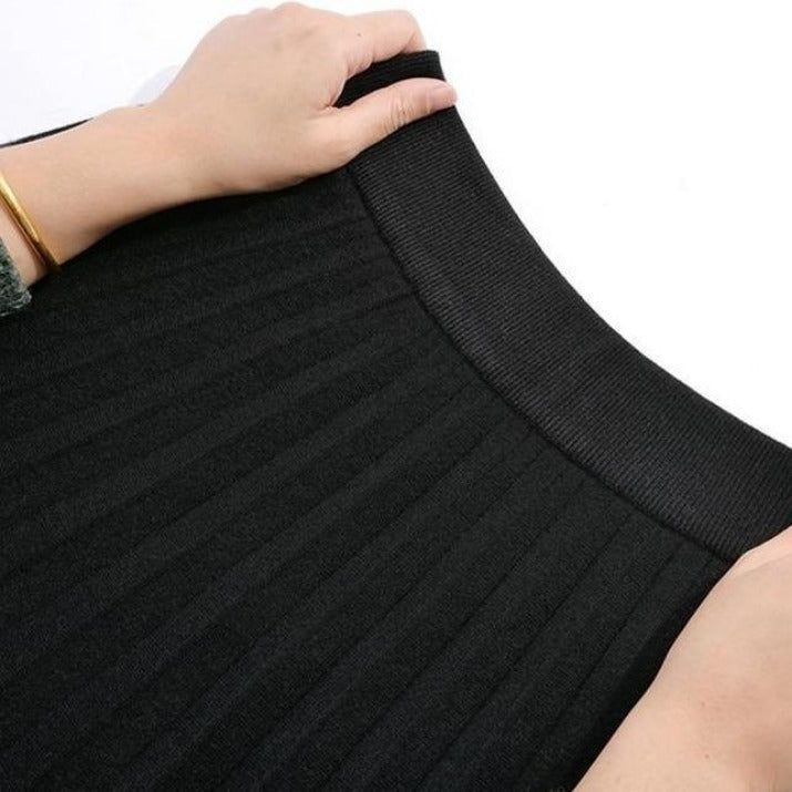 Stylish pleated asymmetric skirt