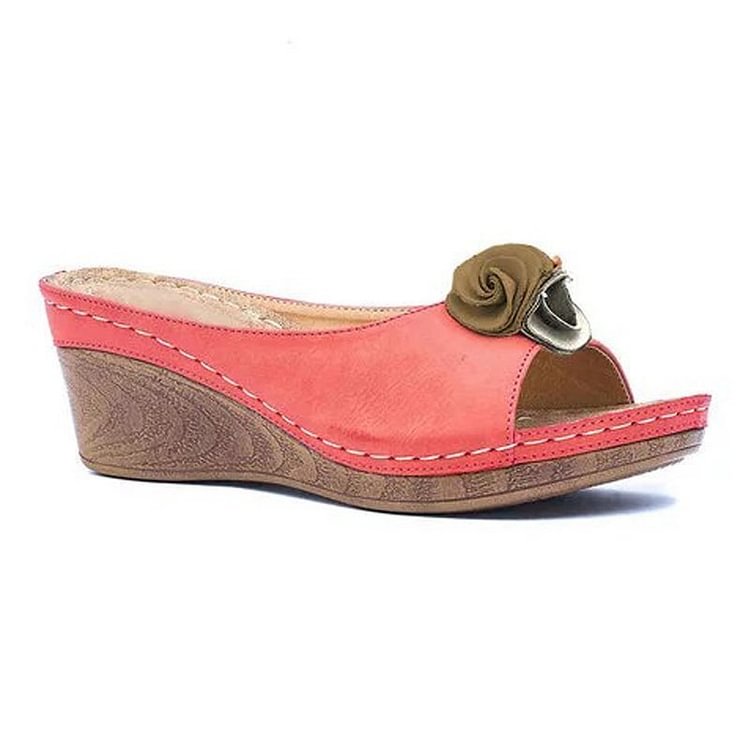 Comfortable wedge sandals in solid leather with flower