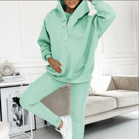 Comfortable and casual hoodie for women